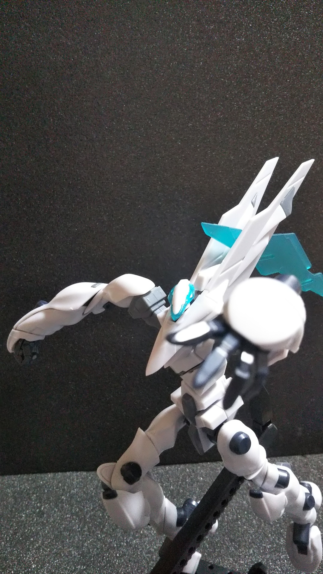 趣味-フィギュア】MODEROID ファフナー・マークザイン 素組みレビュー